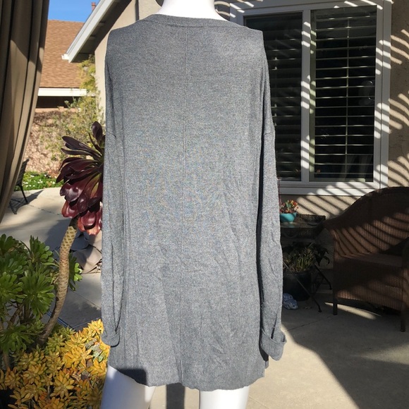 Ellen Tracy Gray Long Sleeve Crewneck Sweater SzM - Picture 6 of 8